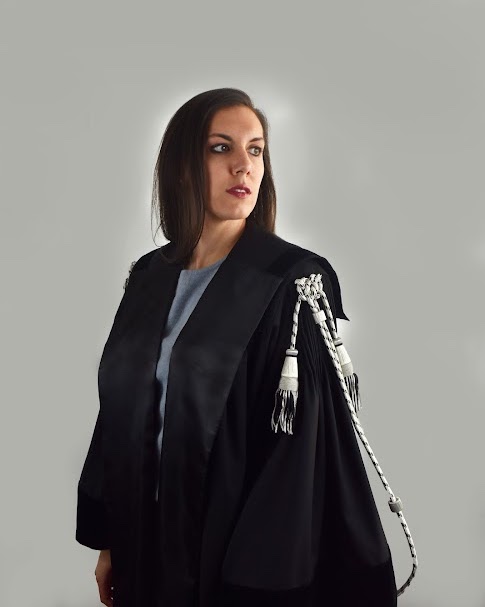 https://avvocatomenenti.it/wp-content/uploads/2022/12/Alessandra-7.jpg