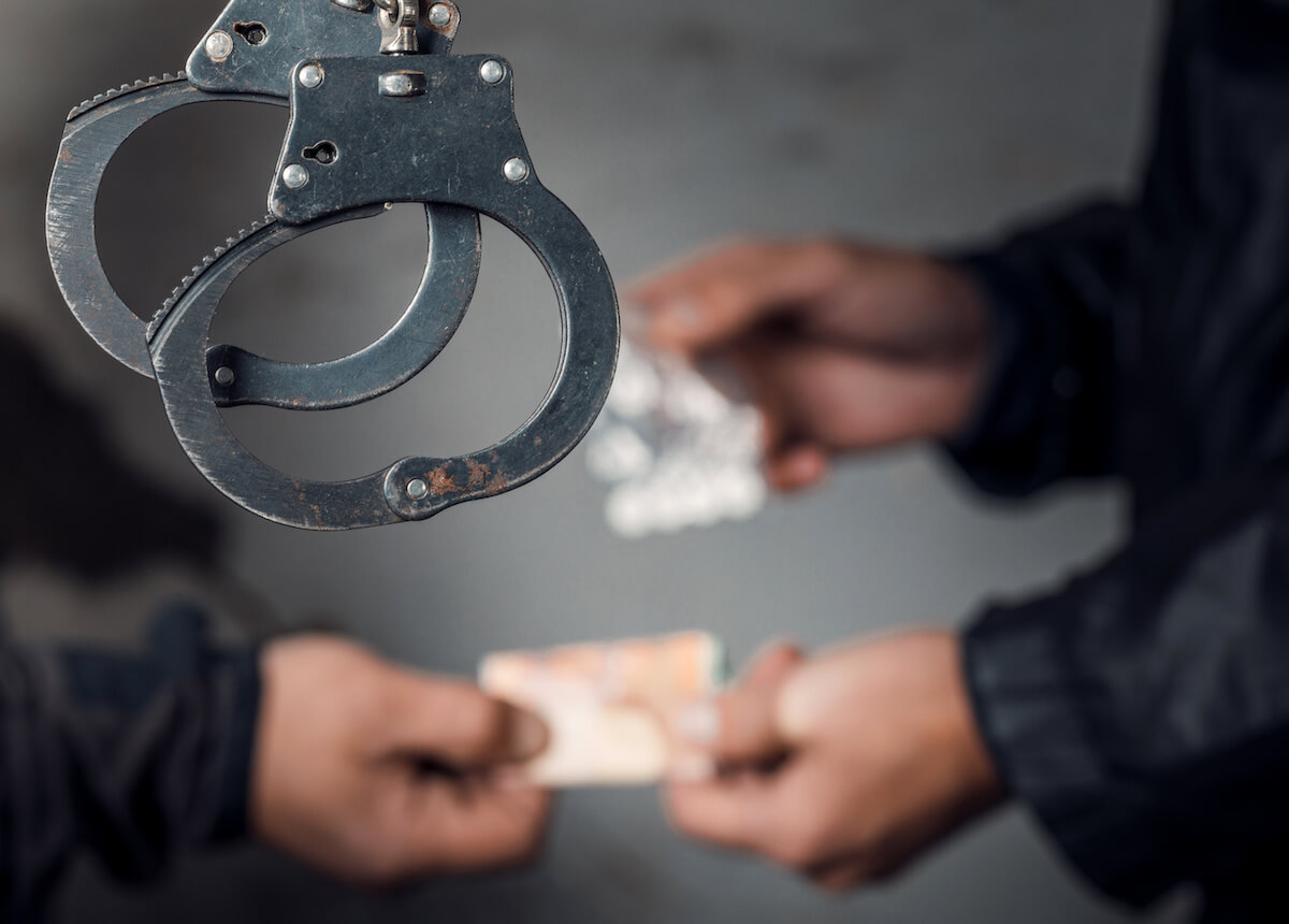 reati-di-droga https://avvocatomenenti.it/wp-content/uploads/2023/02/reati-di-droga.jpeg